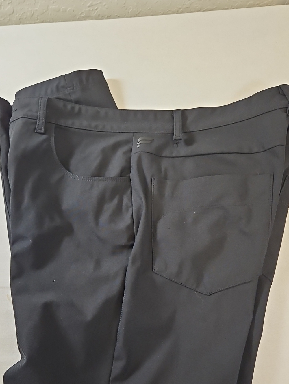 Fabletics Men's Black Straight-Leg Pants, Size 30x32